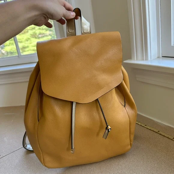 Zara Mustard Yellow Leather Backpack - Stylish & Eco-Friendly Pre-Owned Zara yellow backpack - Gem main image 3
